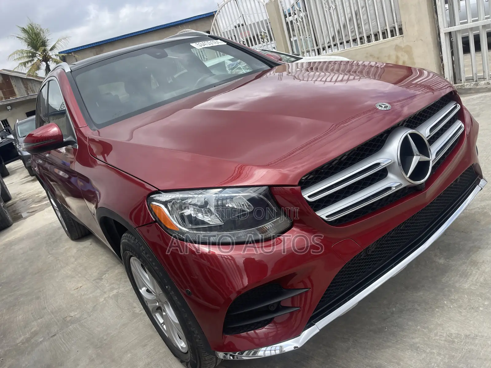 Mercedes-Benz GLC-Class 2018 Red