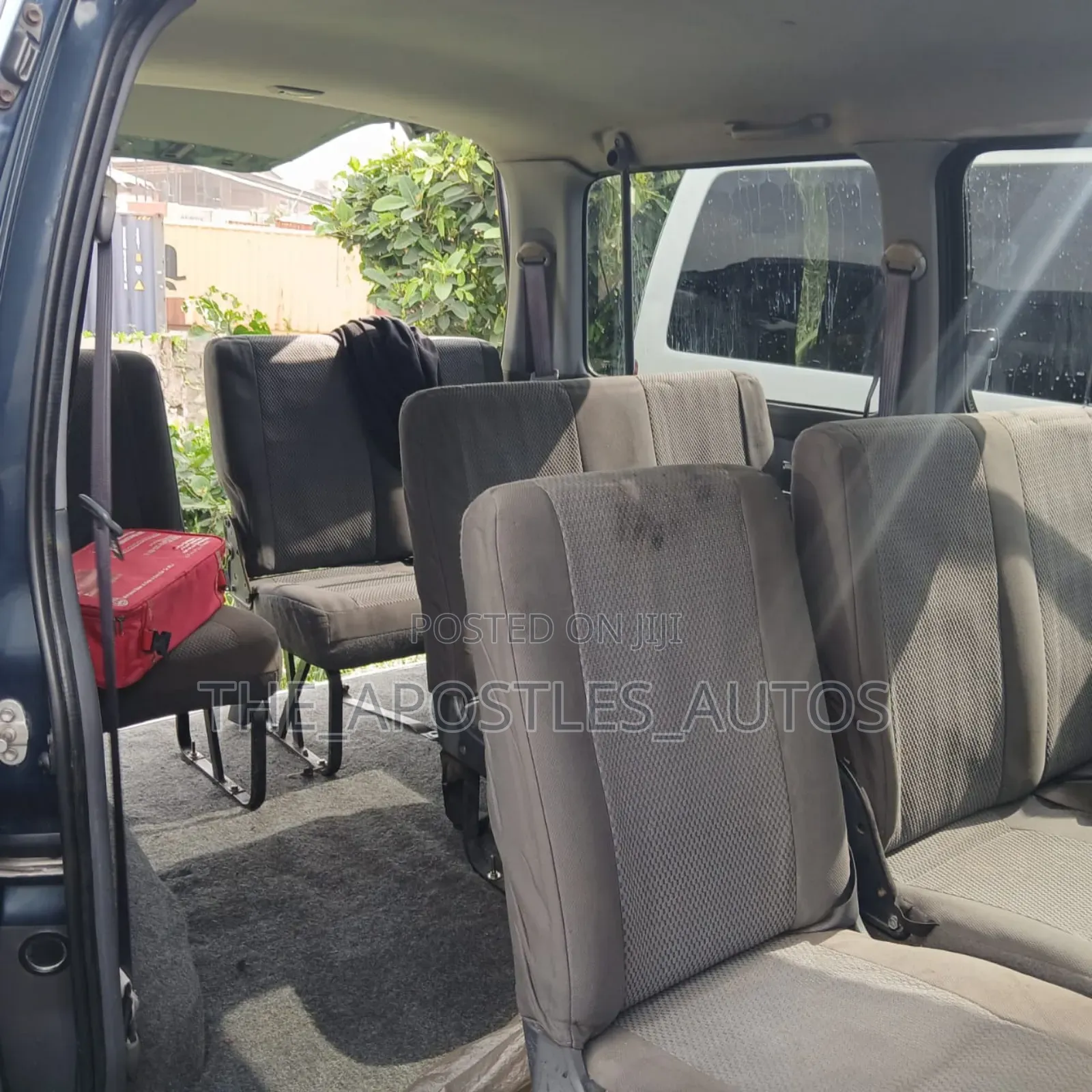 Toyota HiAce 2004 Blue