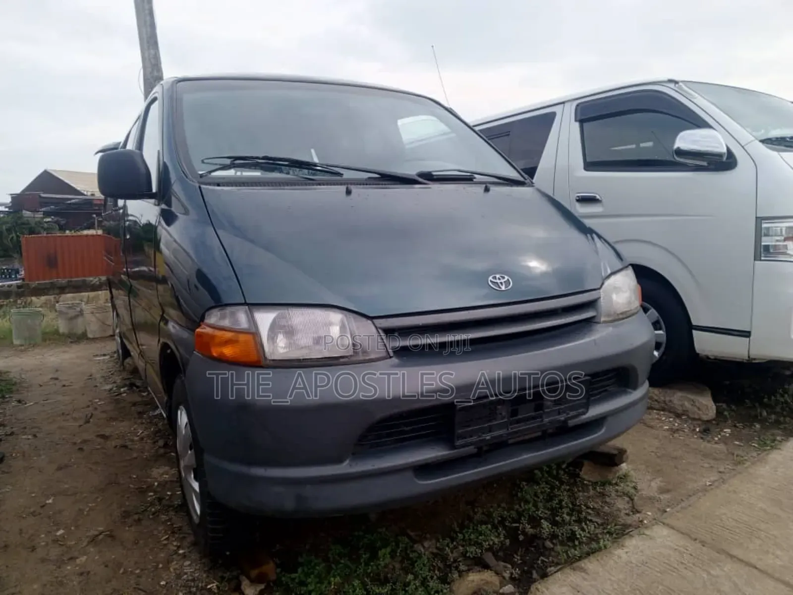 Toyota HiAce 2004 Green