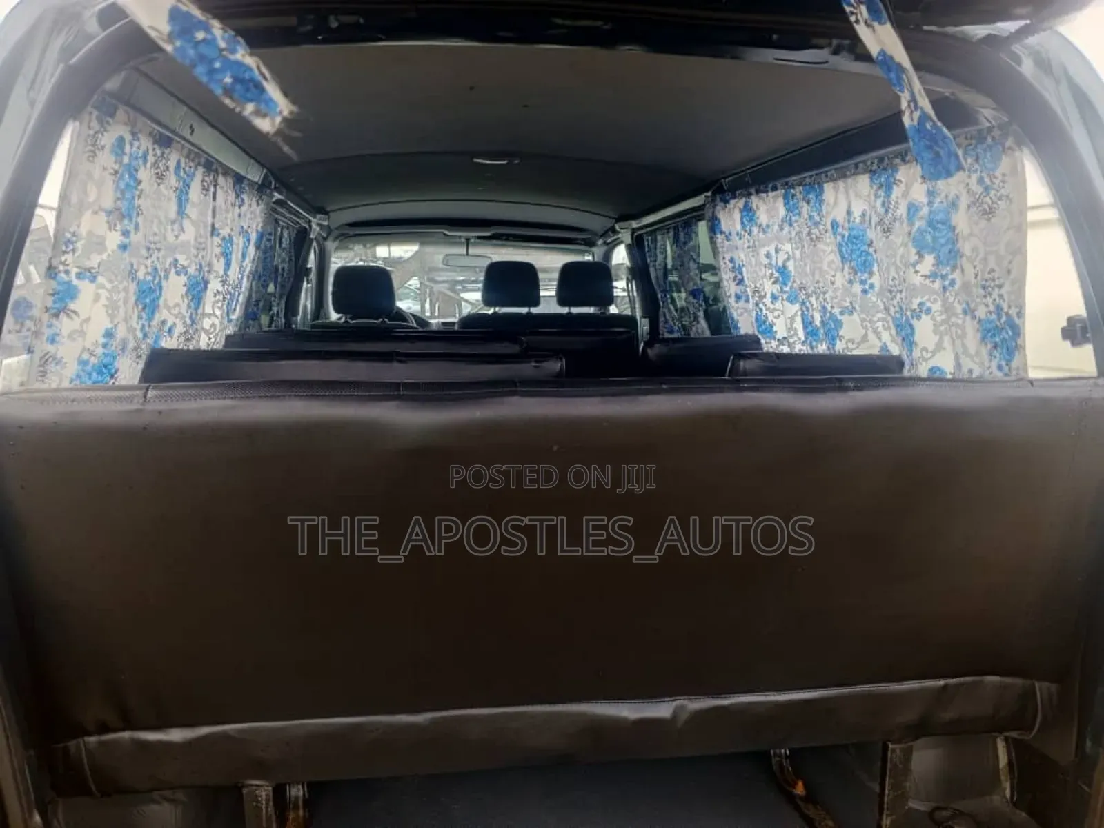 Toyota HiAce 2002 Green