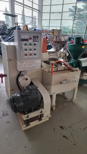 Small Spiral Oil Press