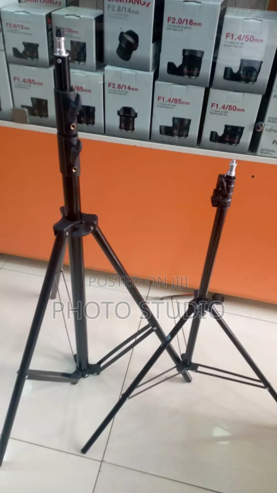 Big Light Stand.