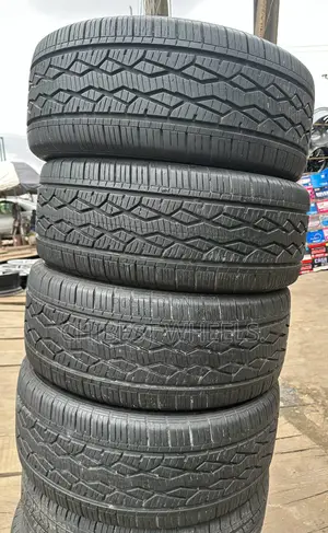 255/50/19 Tokunbor First Grade Tire