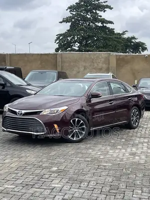 Toyota Avalon XLE Premium FWD Sedan (3.6L 6cyl 6A) 2016 Burgundy