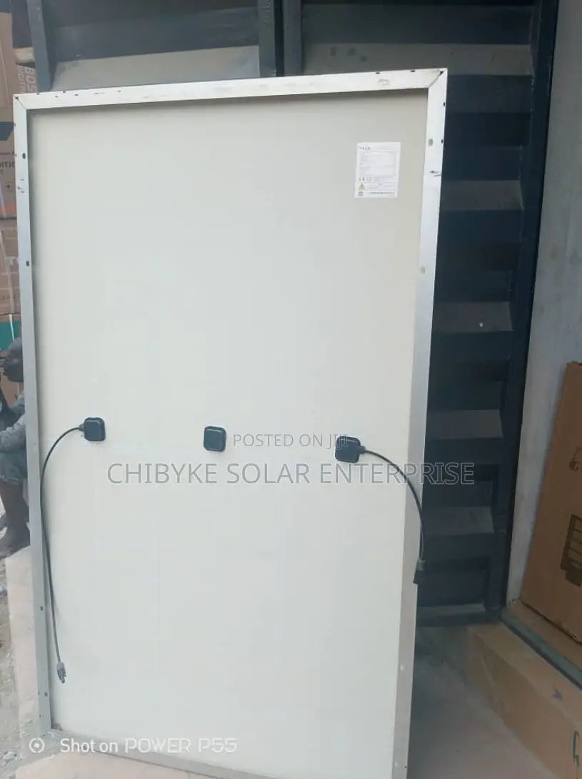 450watts Jinko Solar Panel Silver Frame Halfcut