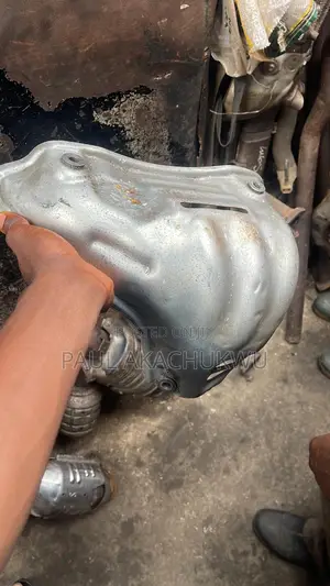 Toyota Rav4 014 Silencer Cover