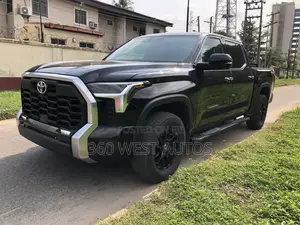 Toyota Tundra Limited Double Cab 6.5' Bed 2023 Black