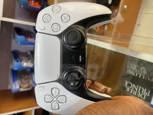 Clean Used Ps5 Follow Come Pad