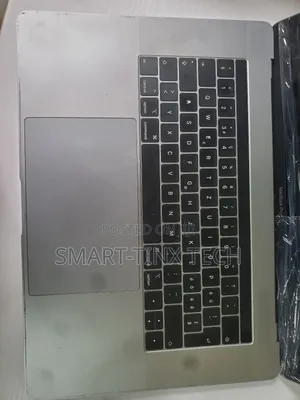 Laptop Apple MacBook Pro 2019 16GB Intel Core I7 SSD 256GB
