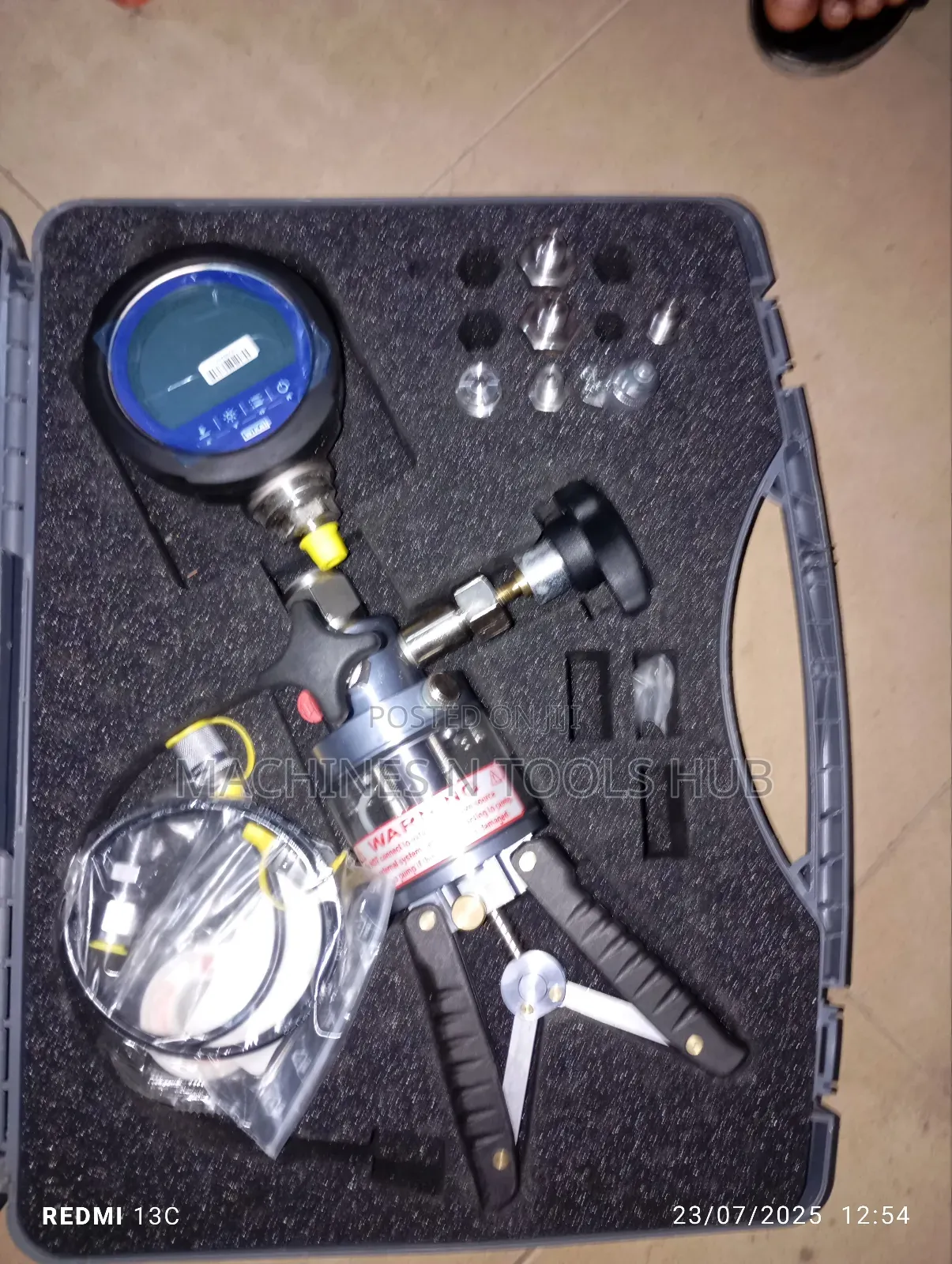 Wika Pneumatic Pressure Calibration Pump