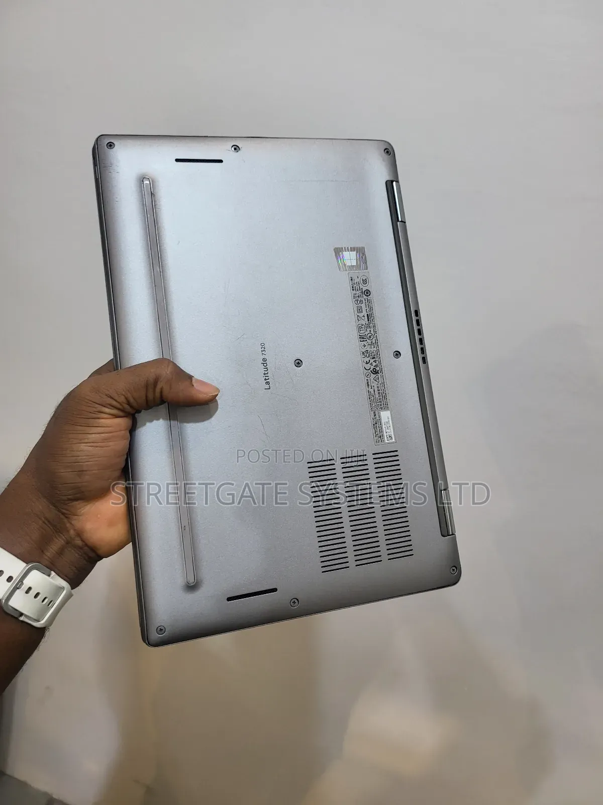 Laptop Dell Latitude 7320 16GB Intel Core I7 SSD 512GB