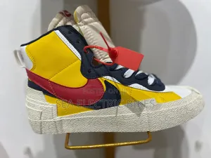 Photo - Nike Blazer Mid/ Sacai