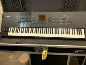 Photo - Yamaha Motif Xf8