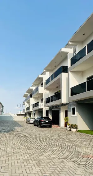 Furnished 4bdrm Townhouse/Terrace in Ikate for sale