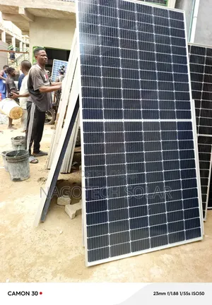 610watt 144cell Original Canadian Solar Panel