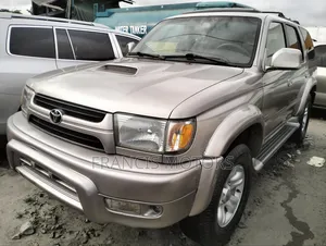 Toyota 4-Runner 2001 Gray
