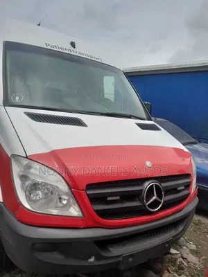 Mercedes-Benz Sprinter 2010 White