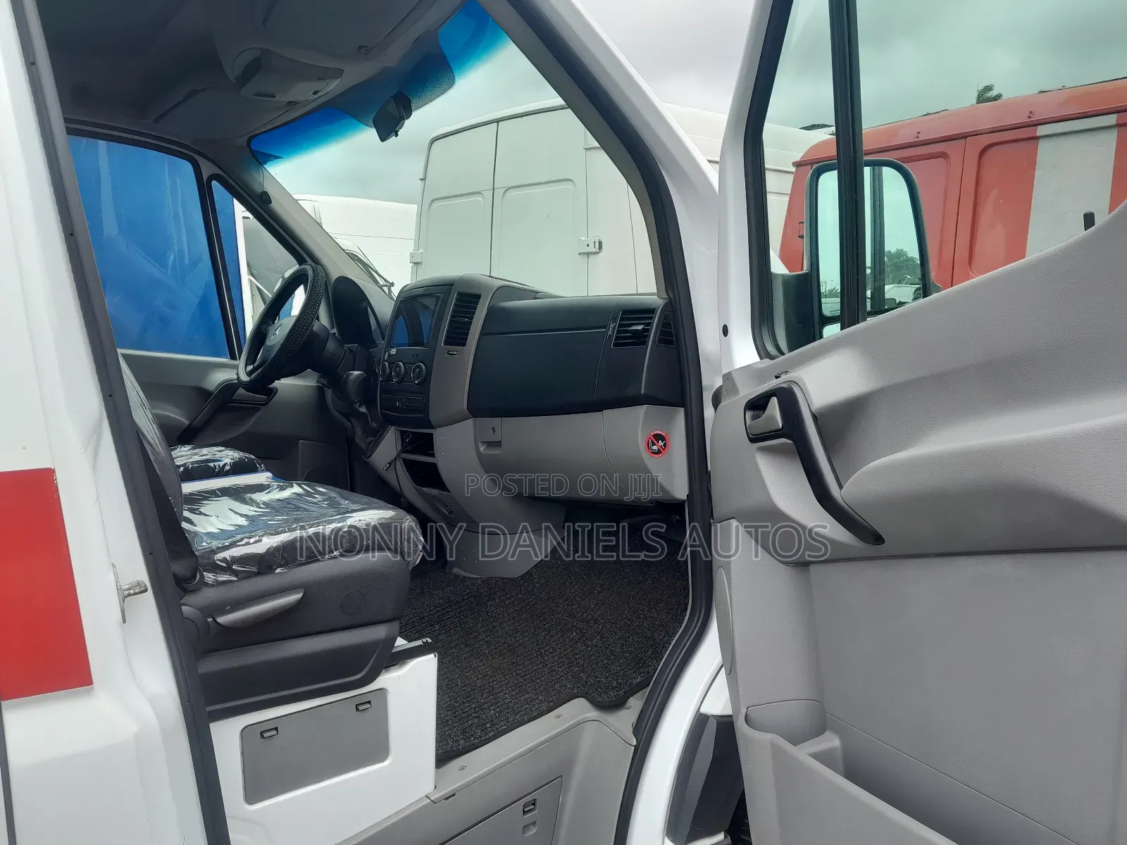 Mercedes-Benz Sprinter 2010 White