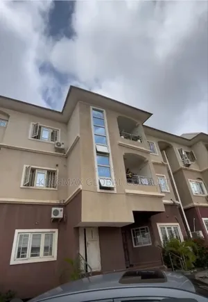 3bdrm Apartment in Mabushi Abuja for sale