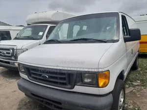 Ford E250 2005 White