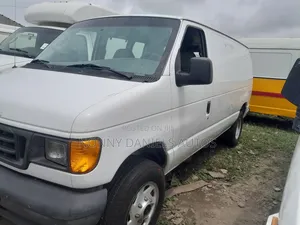 Ford E250 2005 White