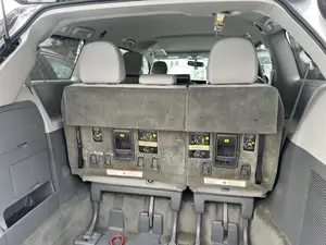 Toyota Sienna XLE 8 Passenger (3.5L 6cyl 8A) 2017 Gray