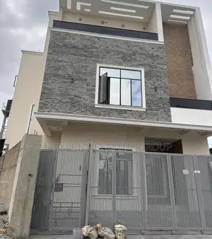 7bdrm Duplex in Lekki Phase 1 Lagos for sale