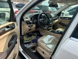 Mercedes-Benz GLE-Class GLE 350d 4MATIC 2017 Off white
