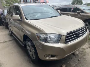 Toyota Highlander Sport 2008 Gold