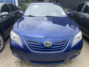 Toyota Camry XLE V6 4dr Sedan (3.5L 6cyl 6AM) 2008 Blue