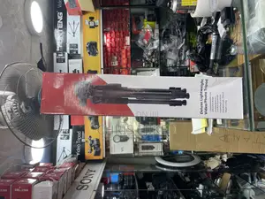 Camera and Phone Tripod Stand