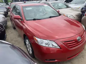 Toyota Camry XLE 4dr Sedan (2.4 4cyl 5A) 2008 Red