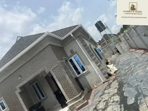 3bdrm Bungalow in Achievers Estate, Ibadan for sale