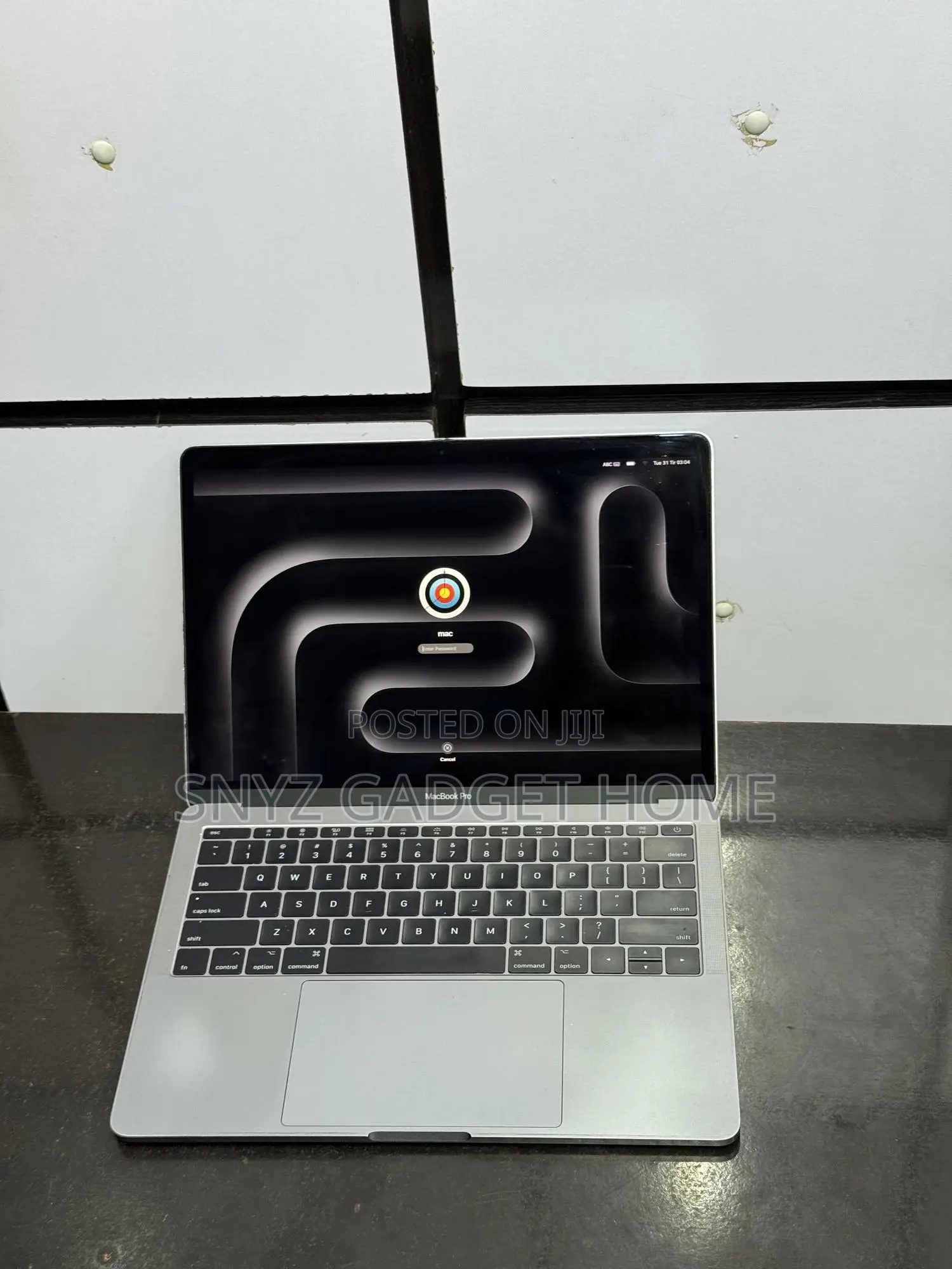 Laptop Apple MacBook Pro 2017 8GB Intel Core i5 SSD 128GB