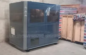 Automatic Pet Bottles Blowing Machine With Conveyor