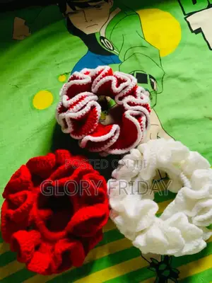 Elastic/Nonelastic Crochet Scrunchies