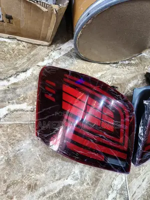 Glk 350 2014 Rear Light (Yahoo Type)