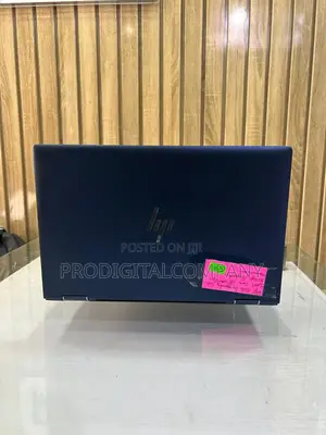 Laptop HP Dragonfly G2 16GB Intel Core I5 SSD 512GB