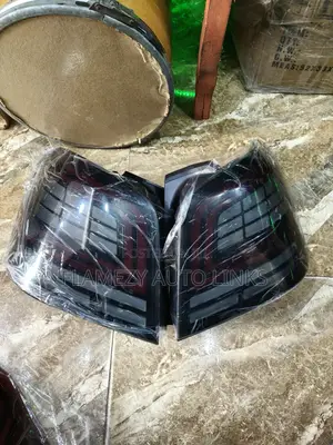 Glk 350 2013 Rear Light Yahoo Tinted Type