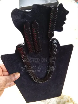 3 Pcs Classic Black Jewelry Set