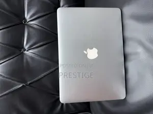 Laptop Apple MacBook Pro 2015 16GB Intel Core I5 SSD 512GB