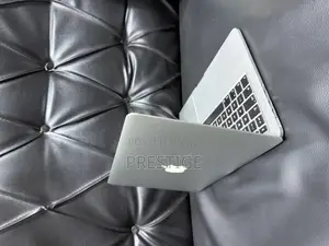 Laptop Apple MacBook Pro 2015 16GB Intel Core I5 SSD 512GB