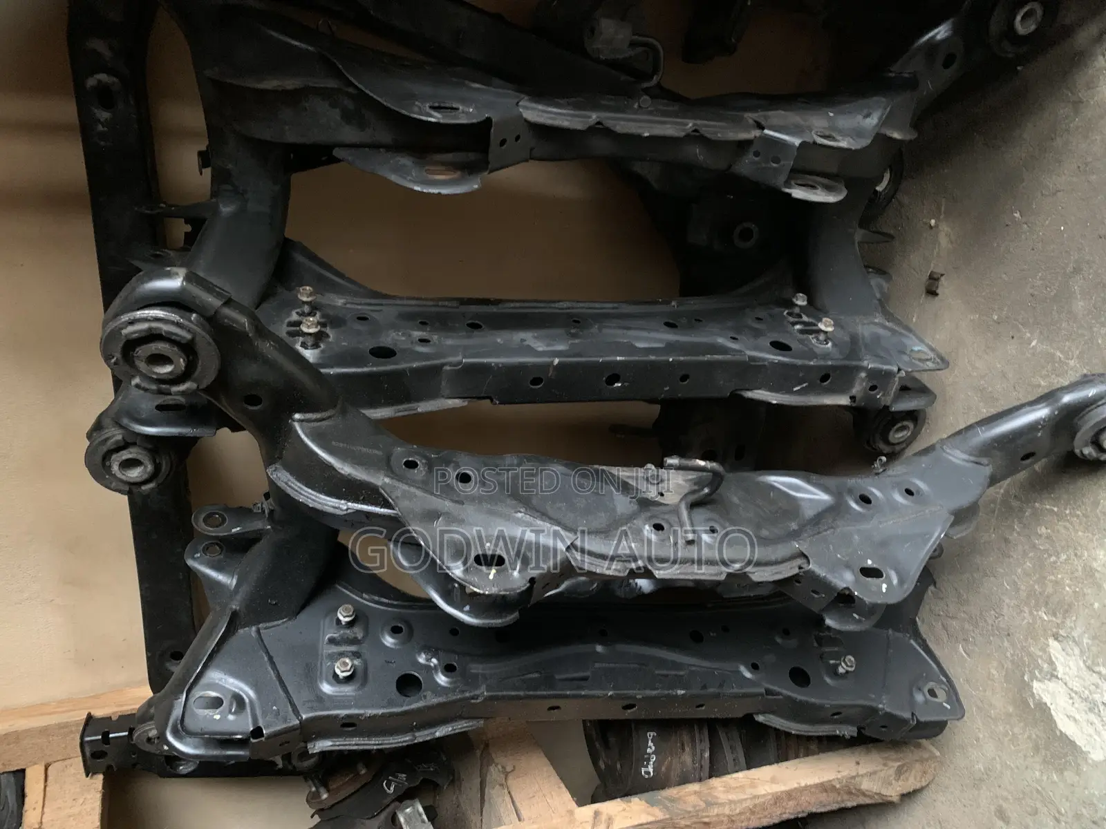 Back Beam Ford Edge
