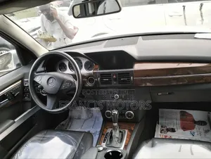 Mercedes-Benz GLK-Class 350 4MATIC 2012 Silver