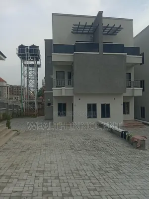 4bdrm Duplex in Guzape District for sale
