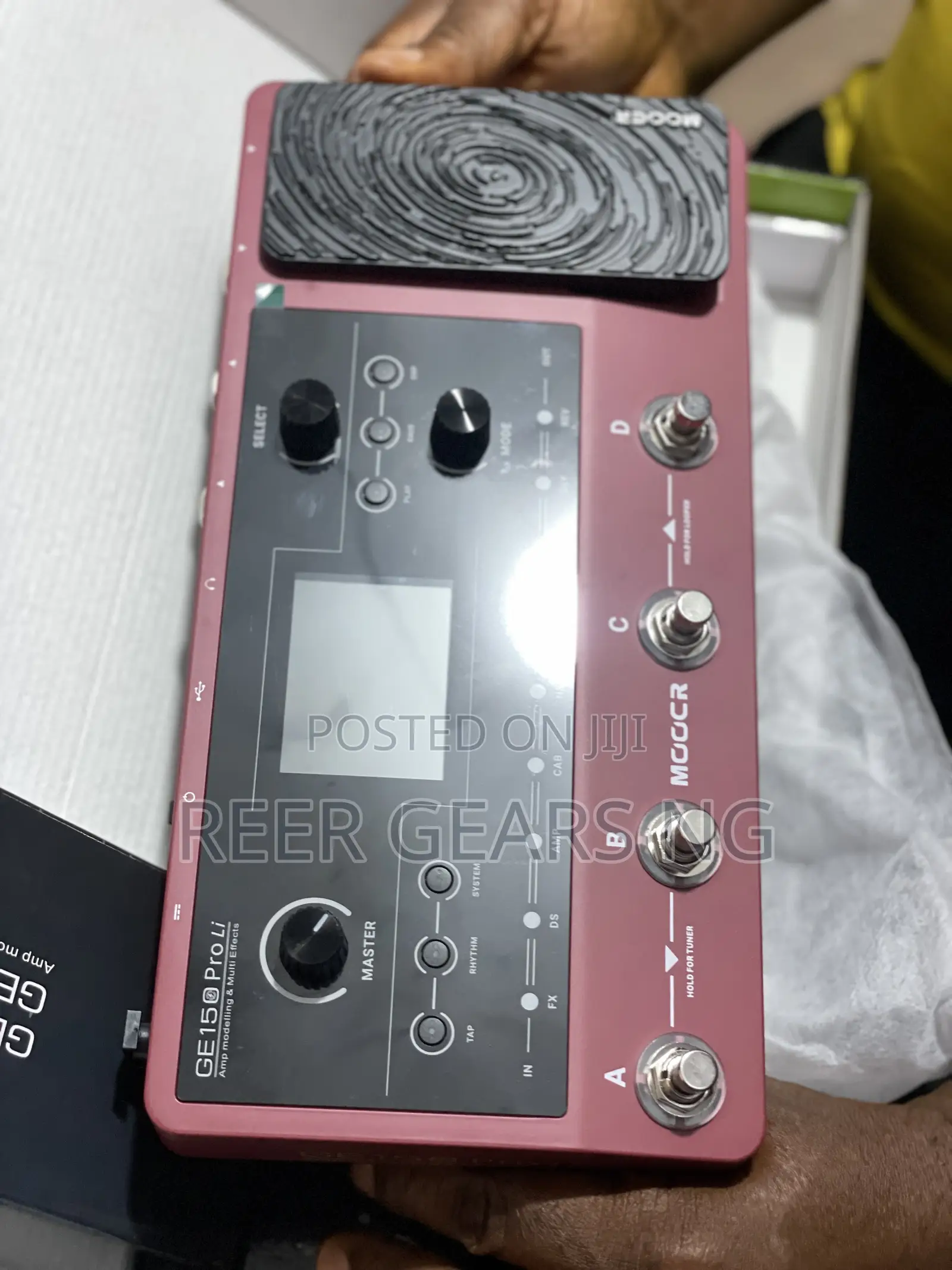 Mooer Ge150 Pro Lí Rechargeable Powered Guitar Effect