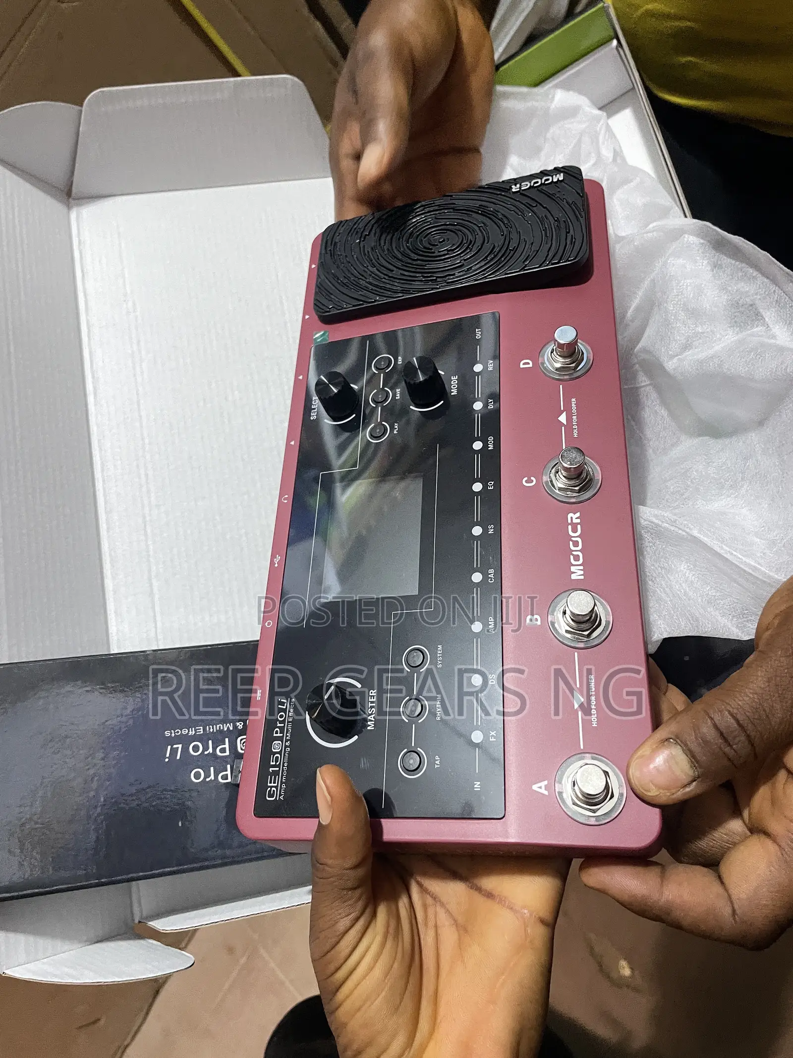 Mooer Ge150 Pro Lí Rechargeable Powered Guitar Effect