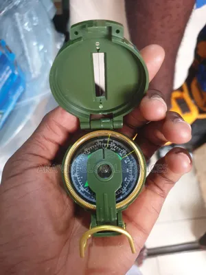 2-inch Handheld Compass, Sturdy Case - Pc-40700
