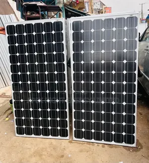 300watts Canadian Mono Crystalline Panel