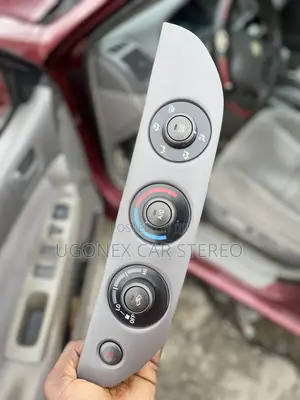 2003-06 Toyota Camry a/C Climate Control Unit
